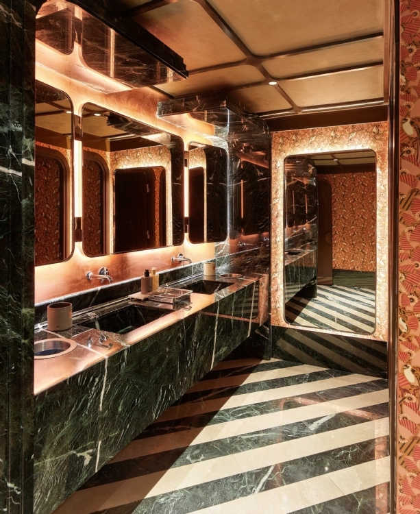 kaicy-tarabya-istanbul-levantine-mediterranean-restaurant-toros-and-partners-wc-bathroom-interior-architecture-mosaic-design-gamze-cizreli-fine-dining-space-design-turkey