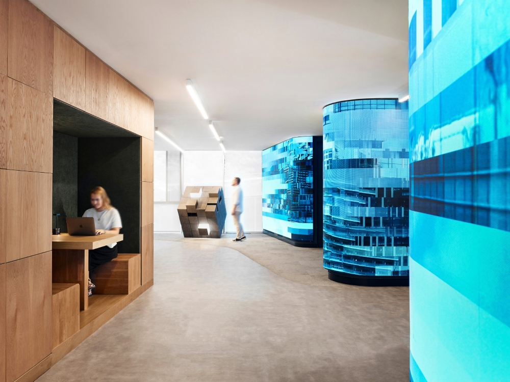 03- paribu-headquarters-technology-office-entrance-interior-design.jpg