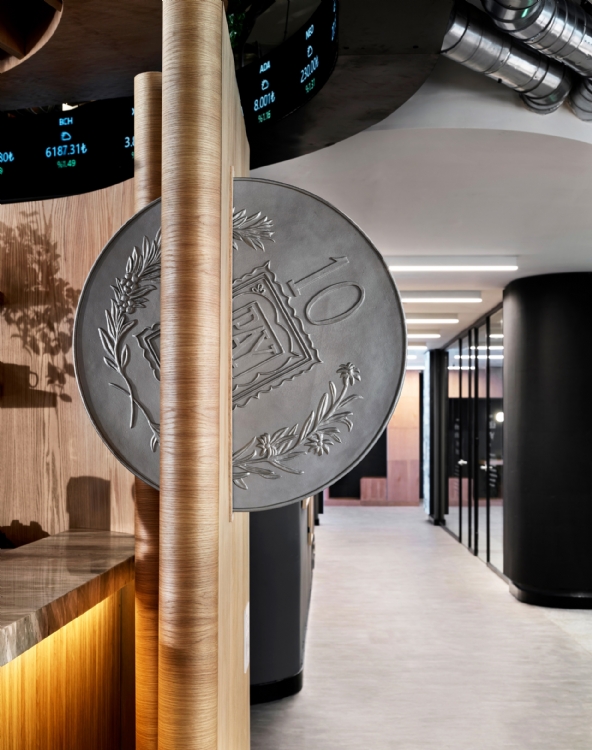paribu-owner-yasin-oral-cryptobank-technology-office-paribu-headquarters-crypto-office-interior-design-toros-and-partners-award-winning-office-if-design-award-good-design-award-uniq-istanbul-art-curat