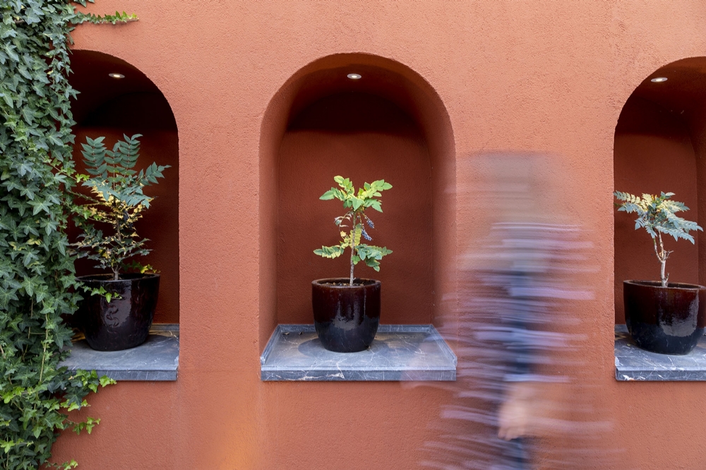 terakota turuncu cephe peyzaj bahçe tasarımı niş iç mimarlık  terracotta jotun boya nippon
